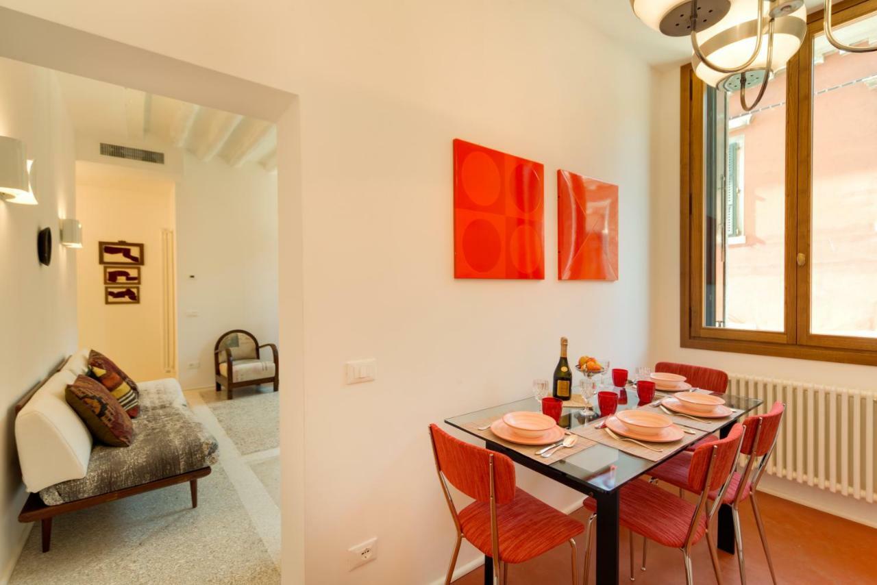 Ca' Dorina Luxury Apartment Veneţia Exterior foto